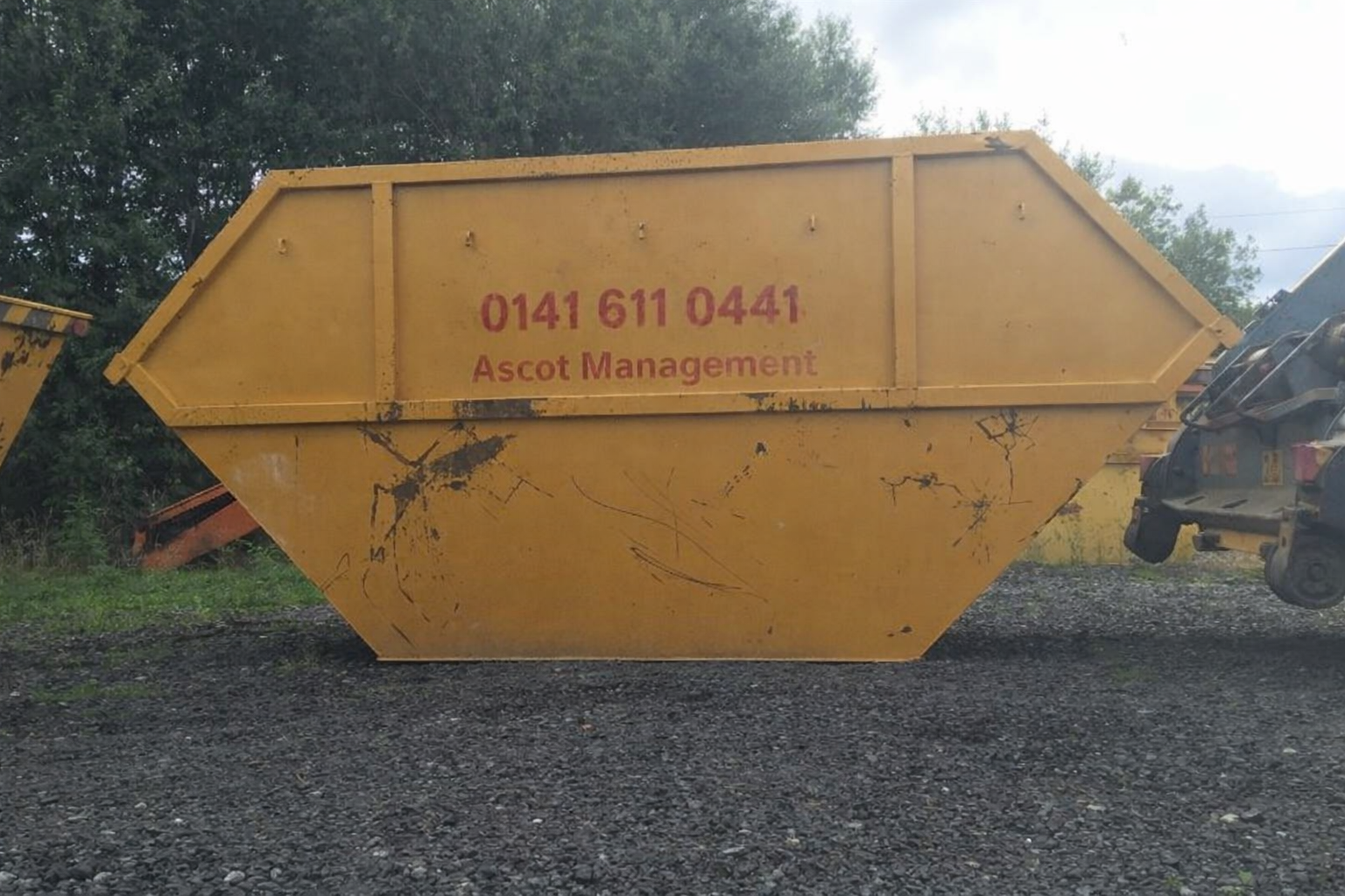16 yard skip hire from Ascot Waste Management